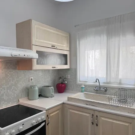 Nerea * Archangelos (Rhodes)